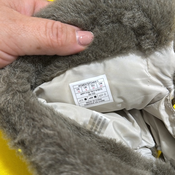 North Face winter boots - Picture 8 of 10